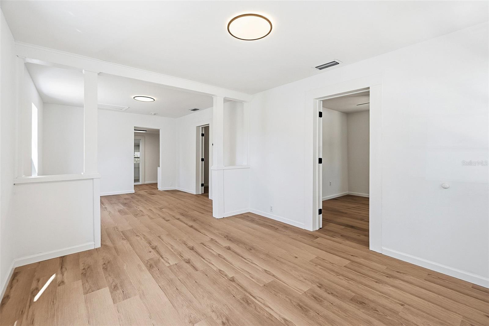 Image 7 of 37 For 110 1st Street