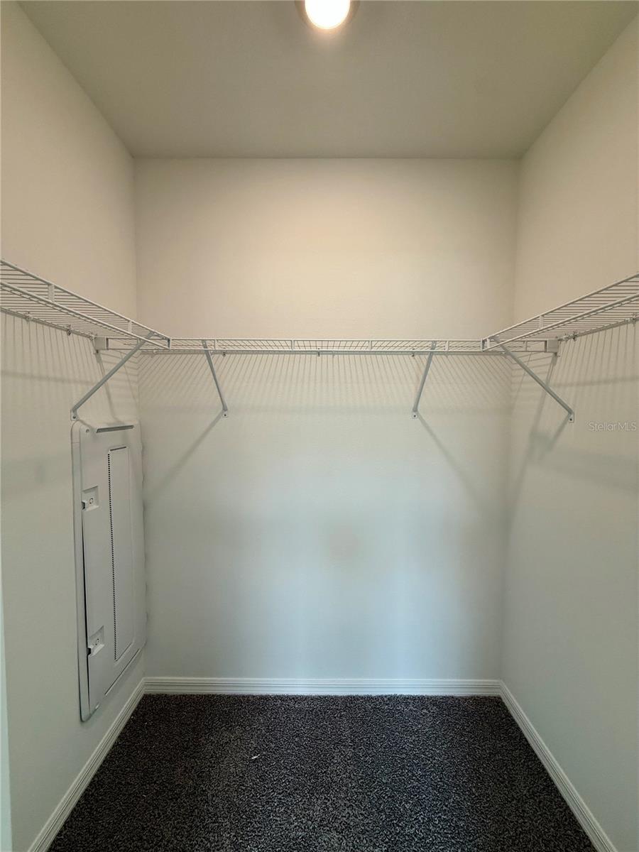 Image 12 of 23 For 11406 Velvet Apricot Drive