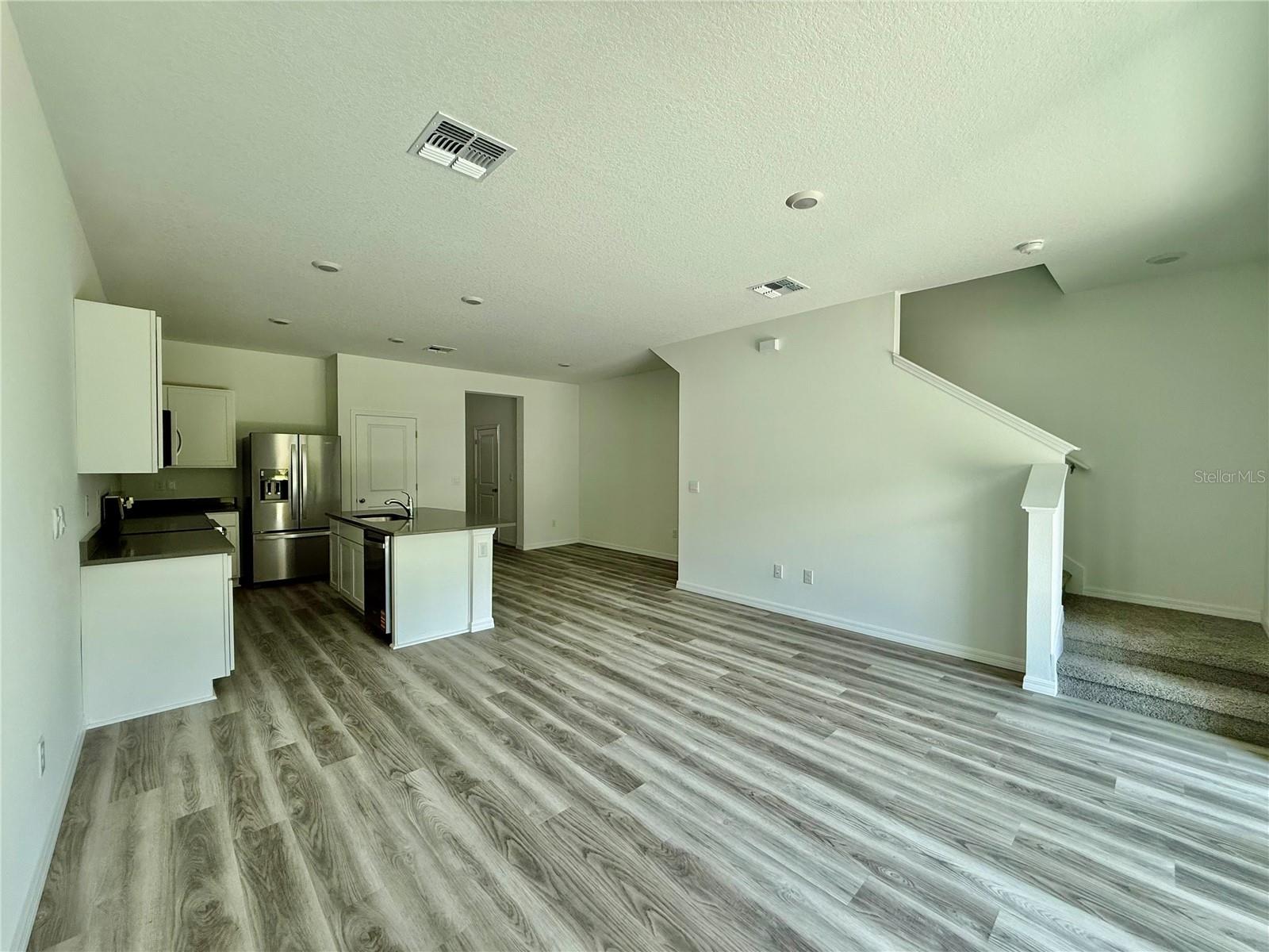 Image 7 of 23 For 11406 Velvet Apricot Drive