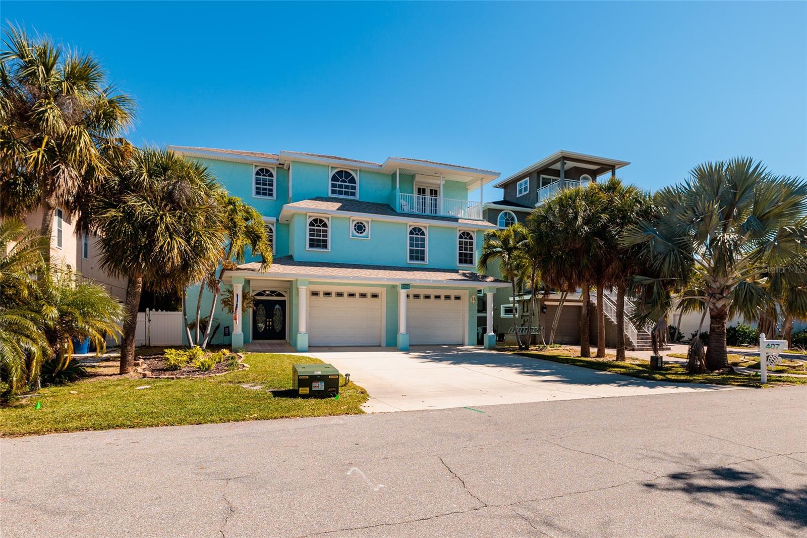 Listing photo id 43 for 407 8th Avenue N