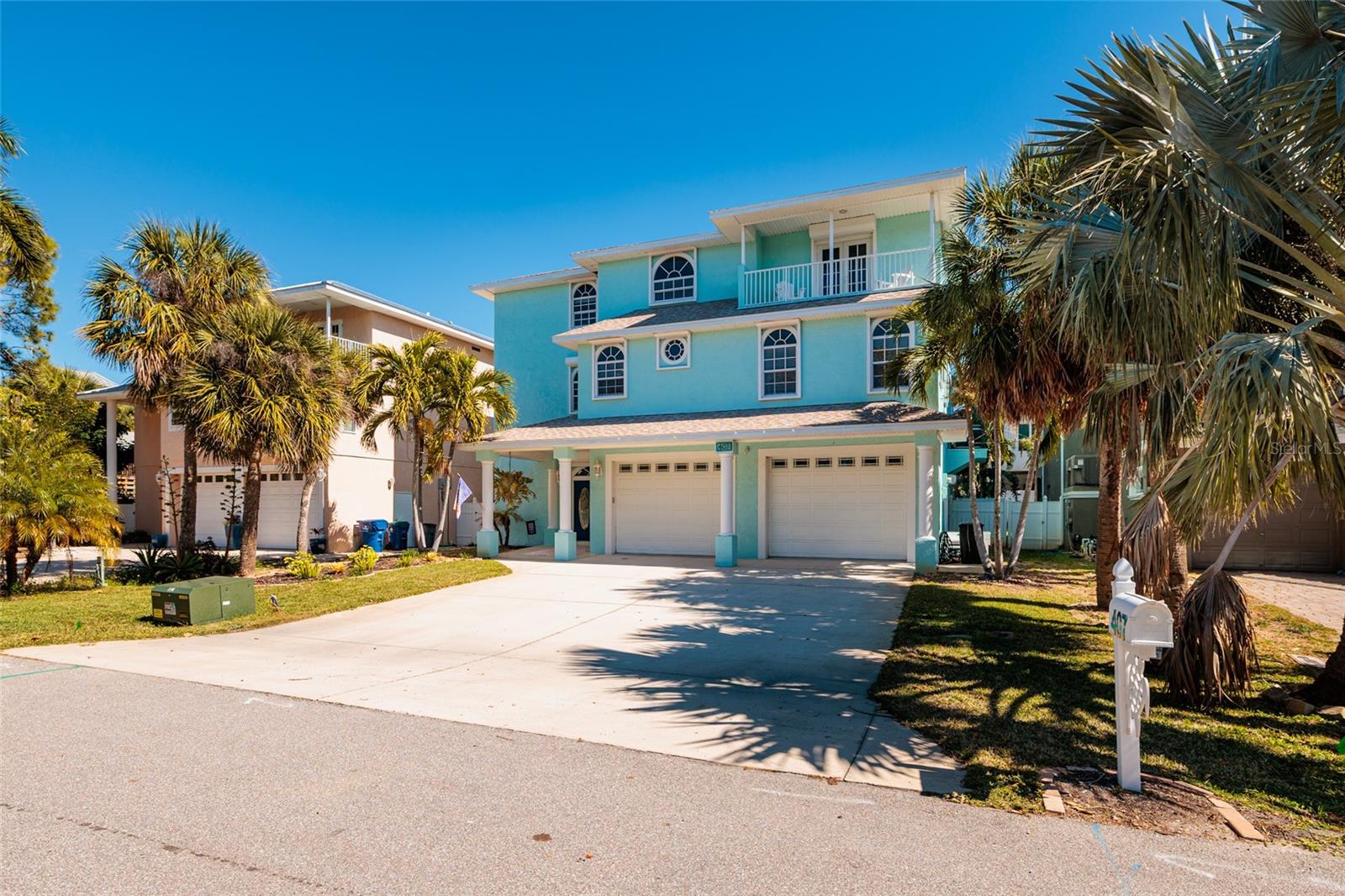 Listing photo id 60 for 407 8th Avenue N