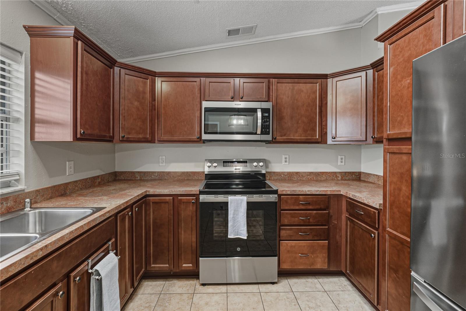 Image 13 of 30 For 36547 Jackson Avenue