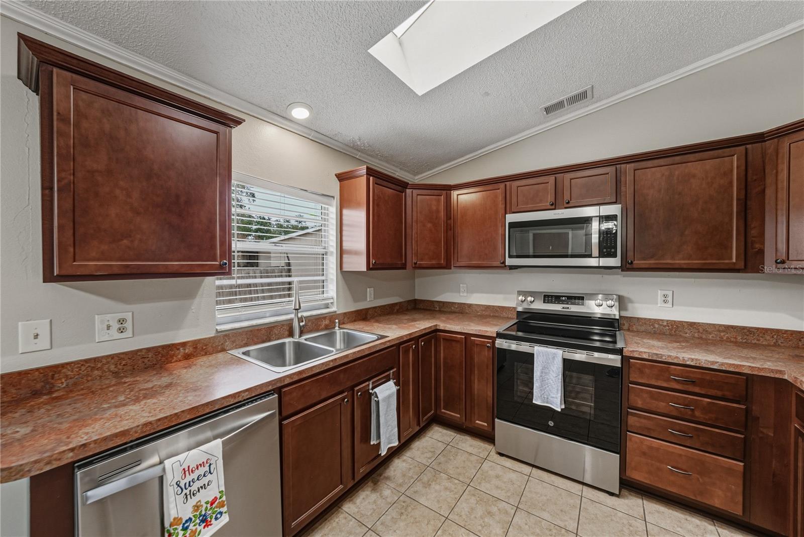 Image 14 of 30 For 36547 Jackson Avenue