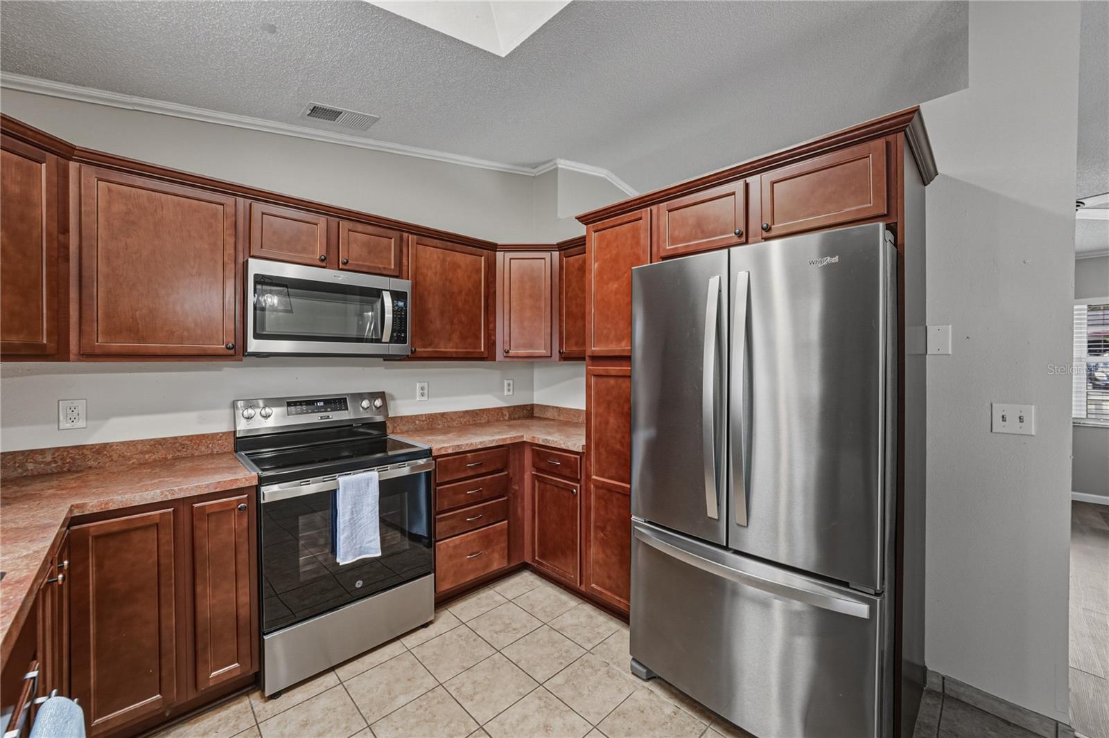 Image 15 of 30 For 36547 Jackson Avenue