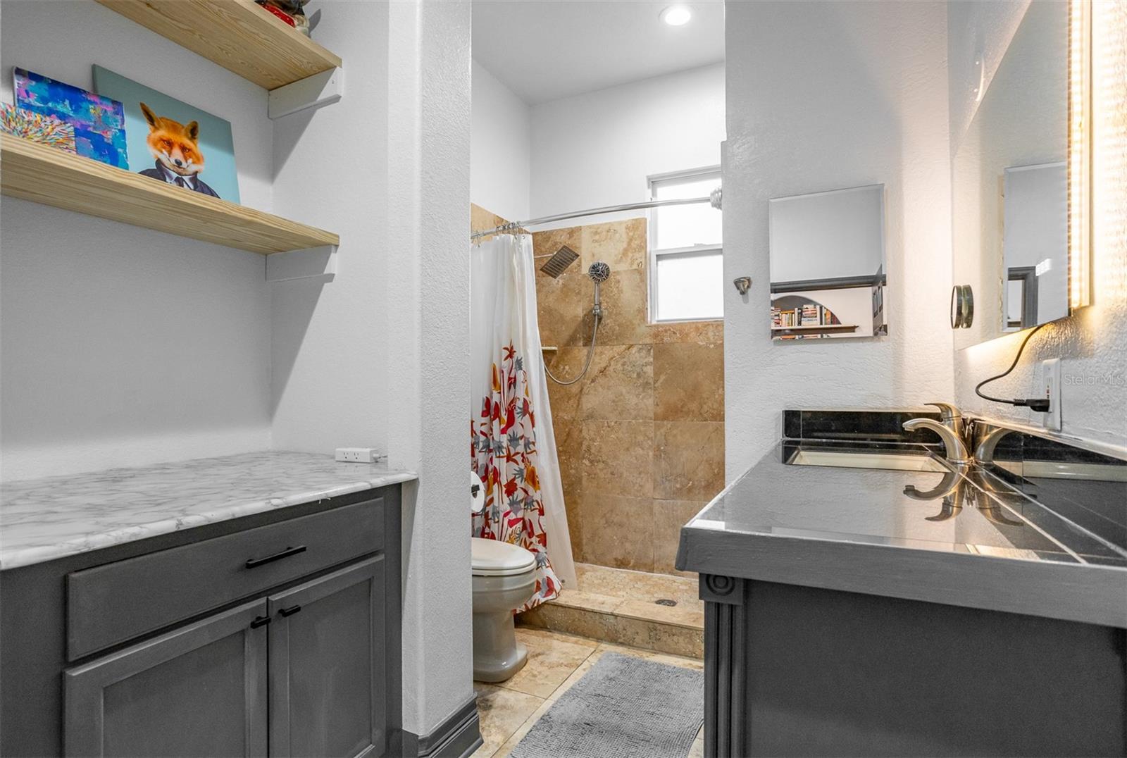 Image 24 of 51 For 1905 Burke Street