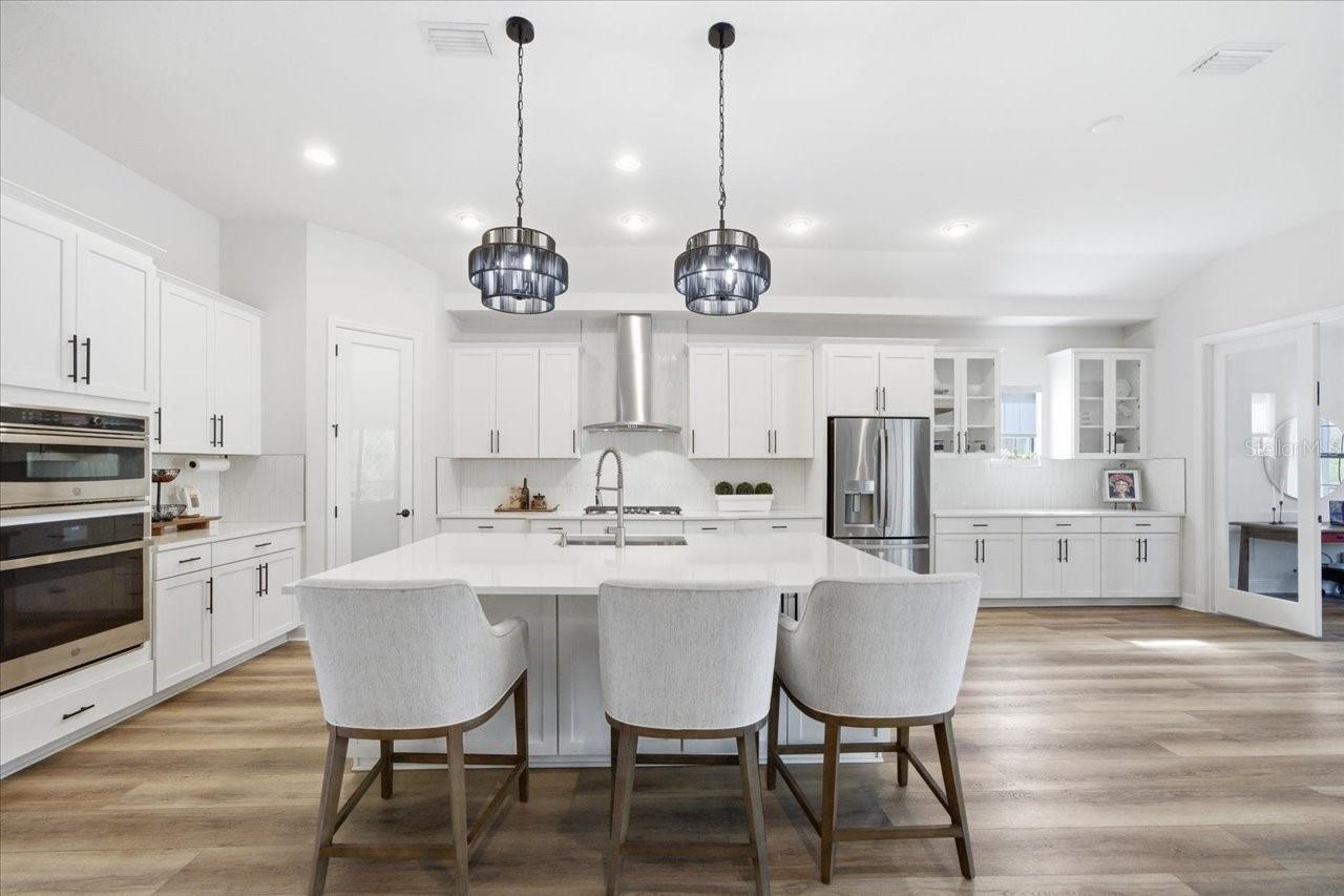 Image 11 of 63 For 4011 Burdick Loop