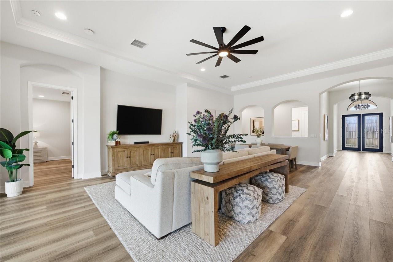 Image 19 of 63 For 4011 Burdick Loop