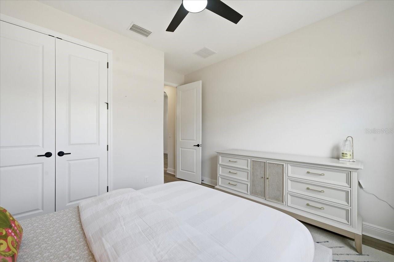 Image 36 of 63 For 4011 Burdick Loop