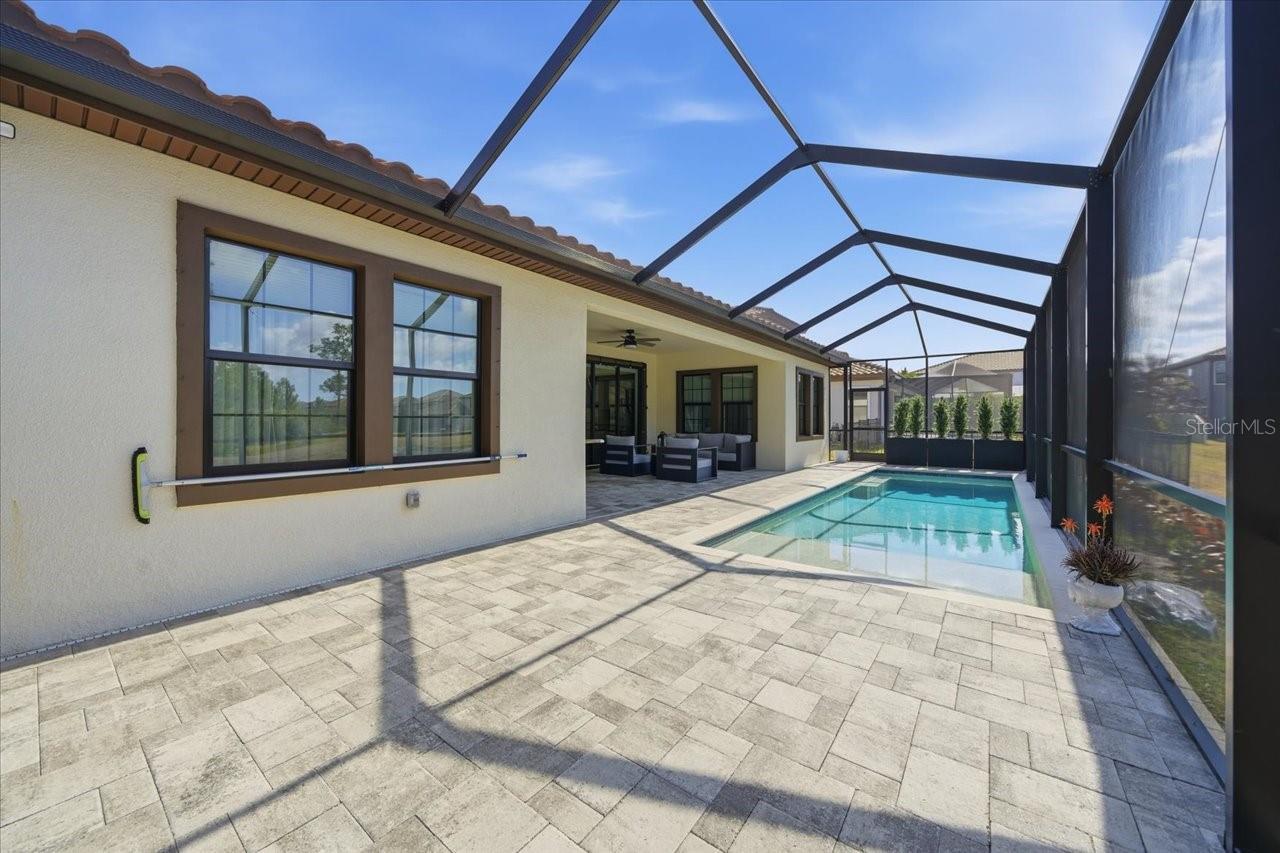 Image 49 of 63 For 4011 Burdick Loop