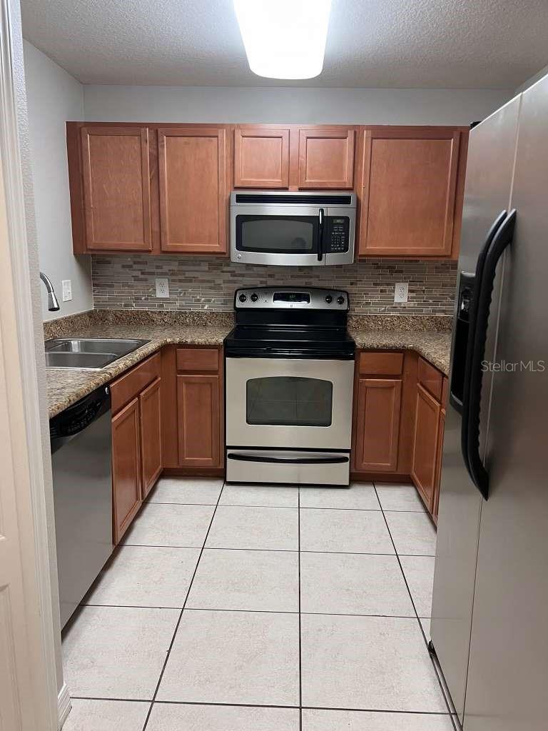 Image 2 of 15 For 12960 Trade Port Place