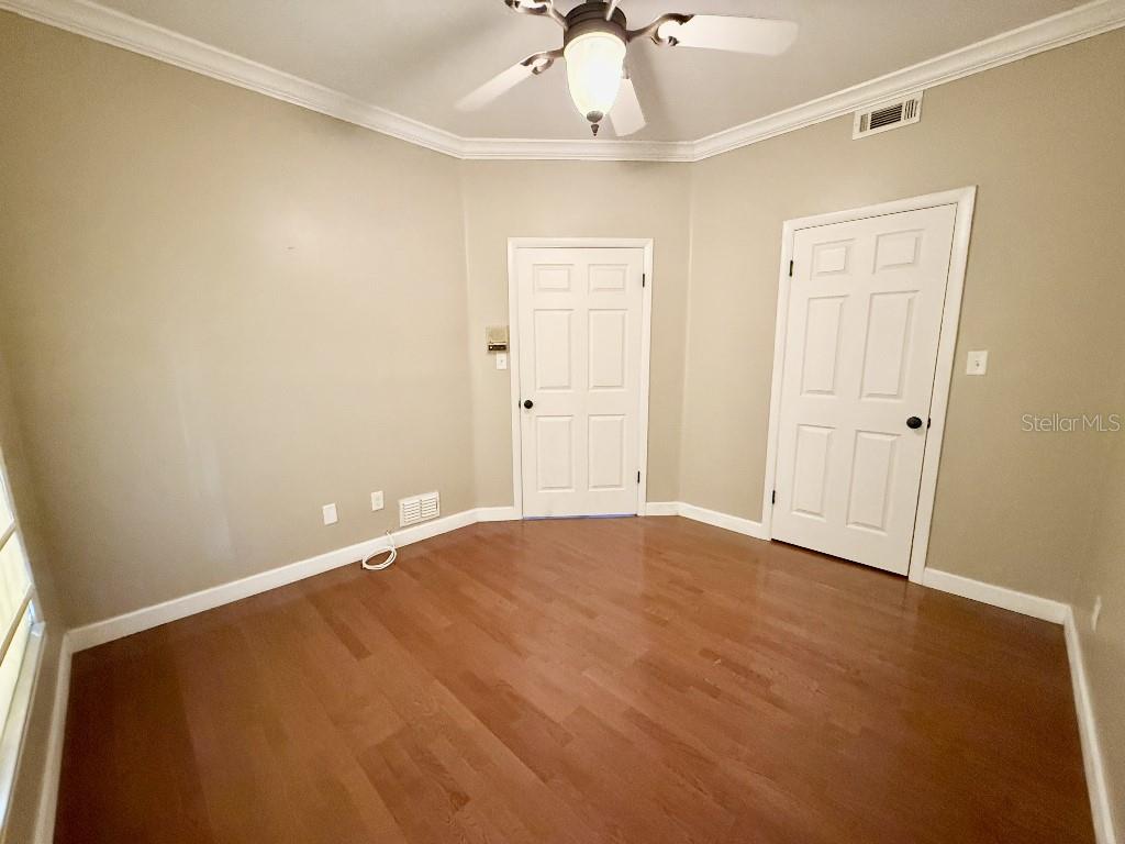 Image 24 of 49 For 2563 Knotty Pine Way