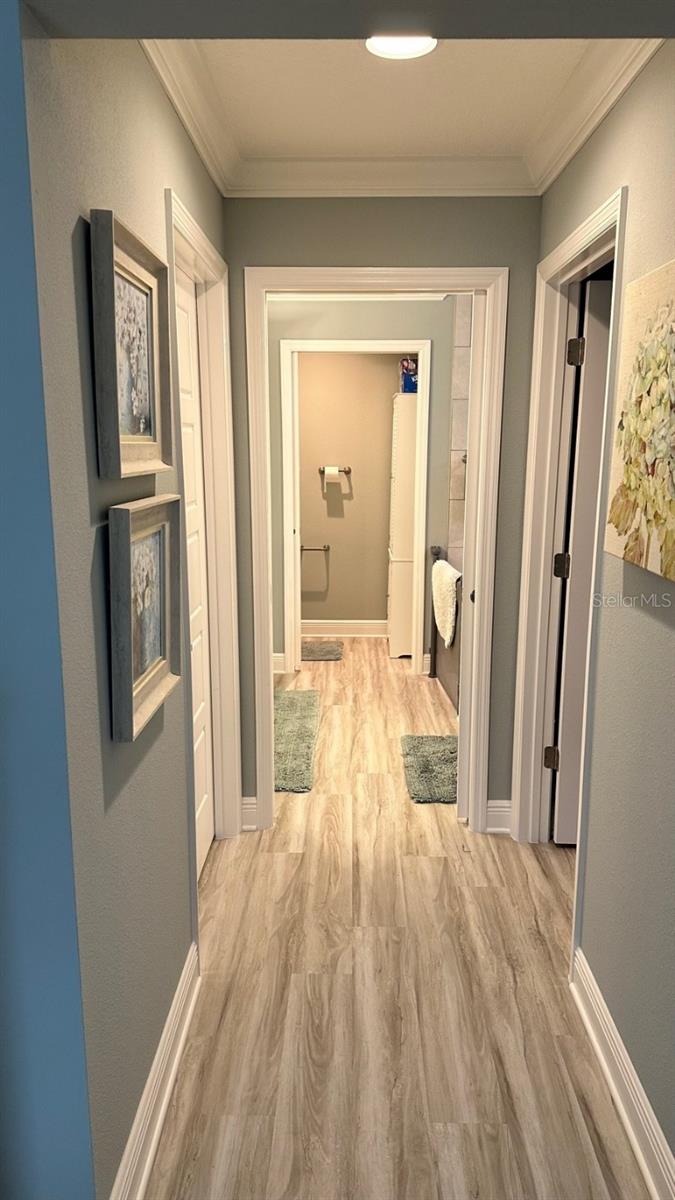 Image 11 of 39 For 7917 Byers Street