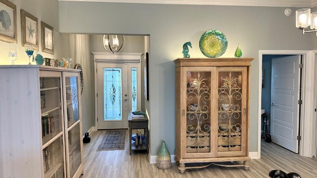 Image 22 of 39 For 7917 Byers Street