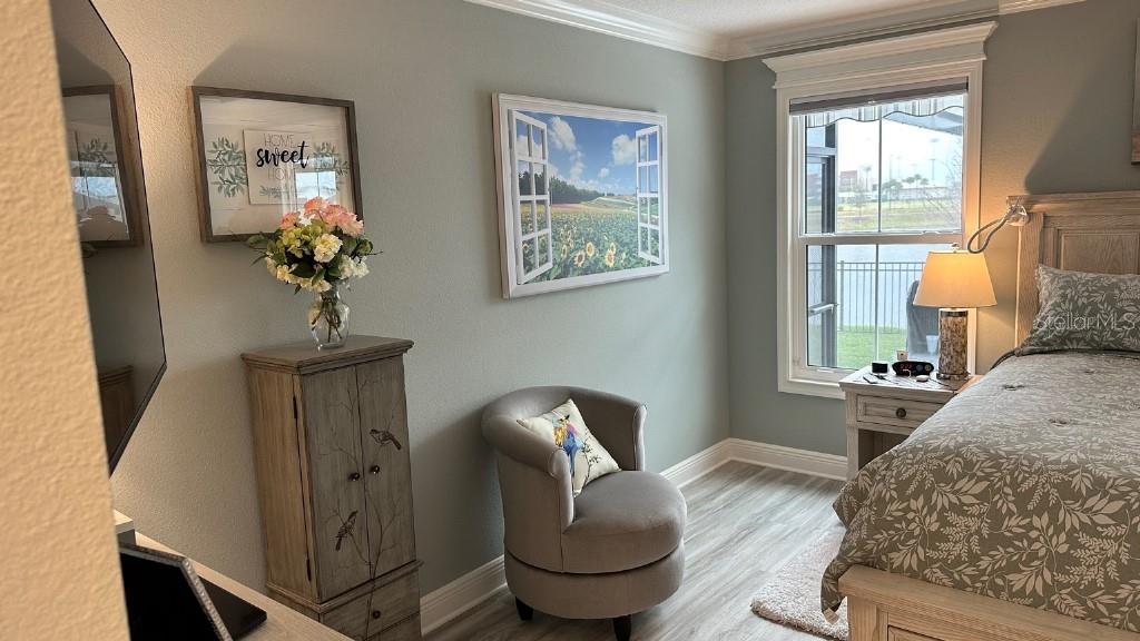 Image 8 of 39 For 7917 Byers Street