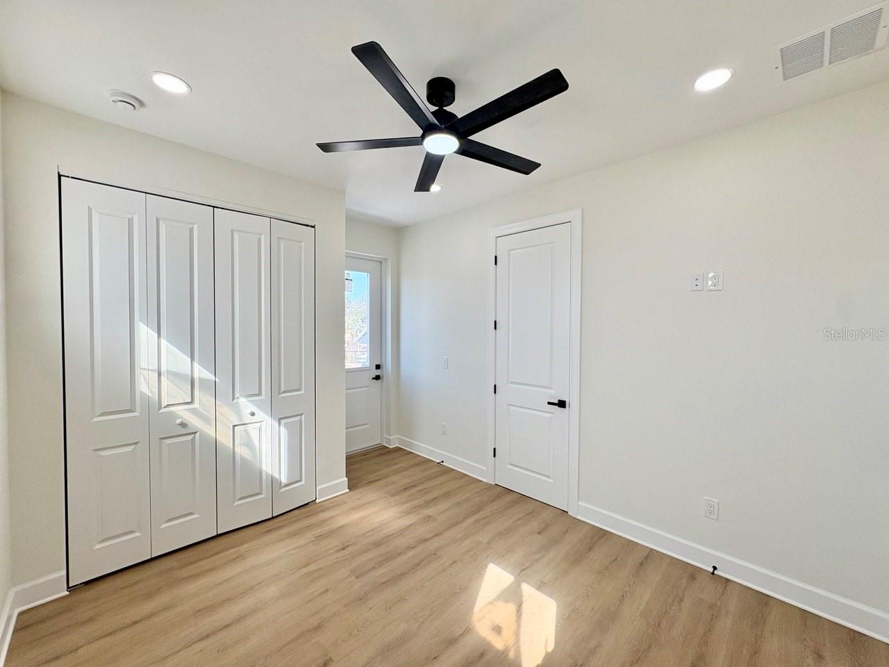 Image 10 of 16 For 1307 23rd Street