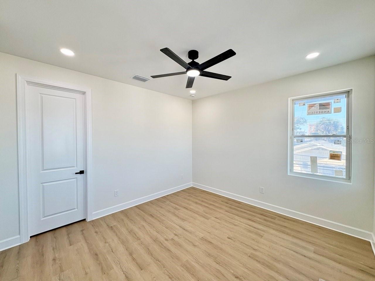 Image 9 of 16 For 1307 23rd Street