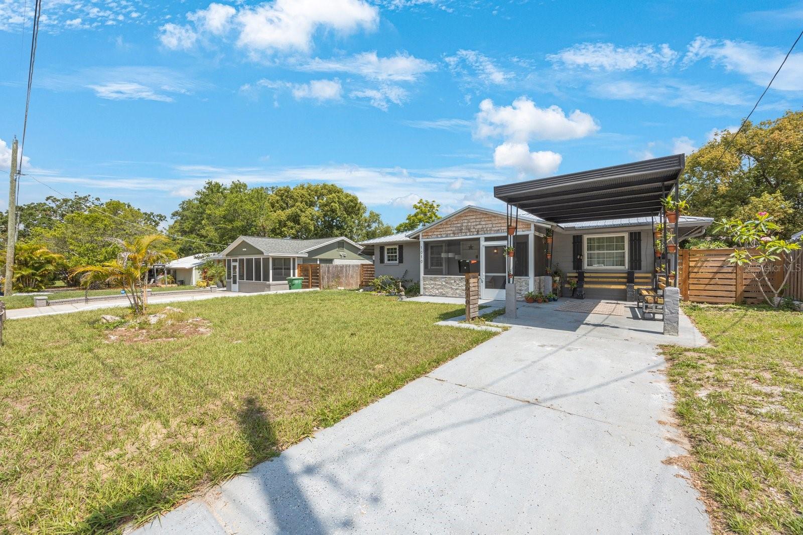 Image 2 of 40 For 1010 Fern Street