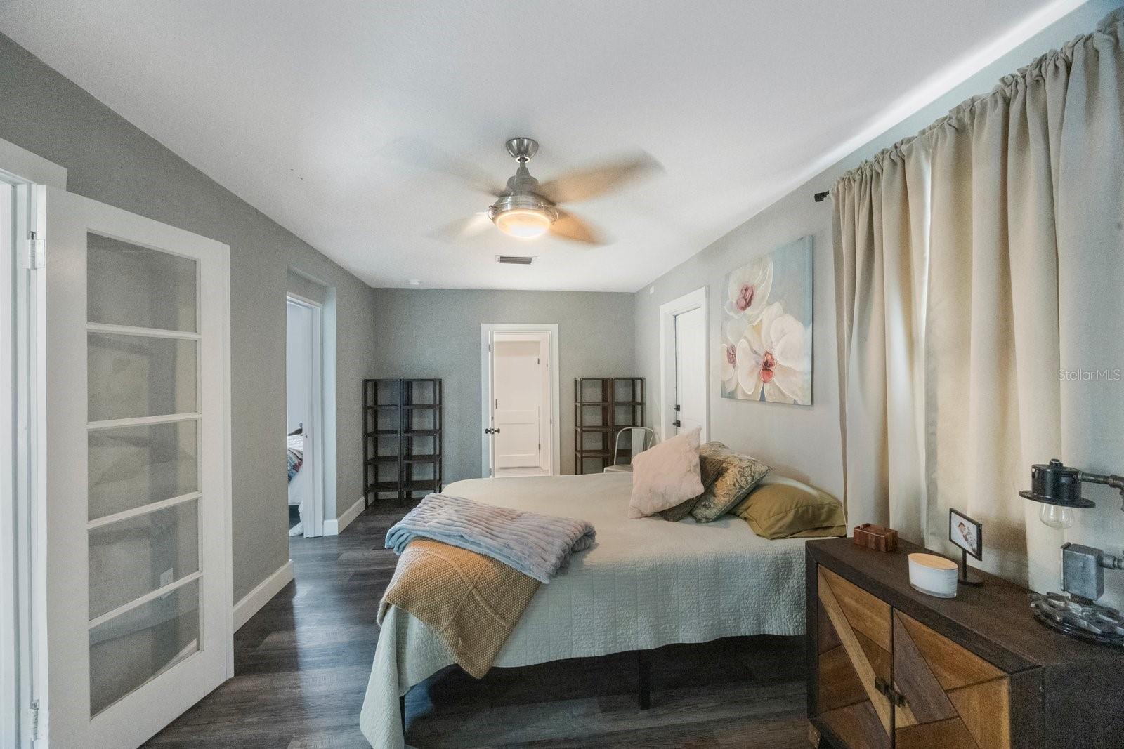 Image 25 of 40 For 1010 Fern Street