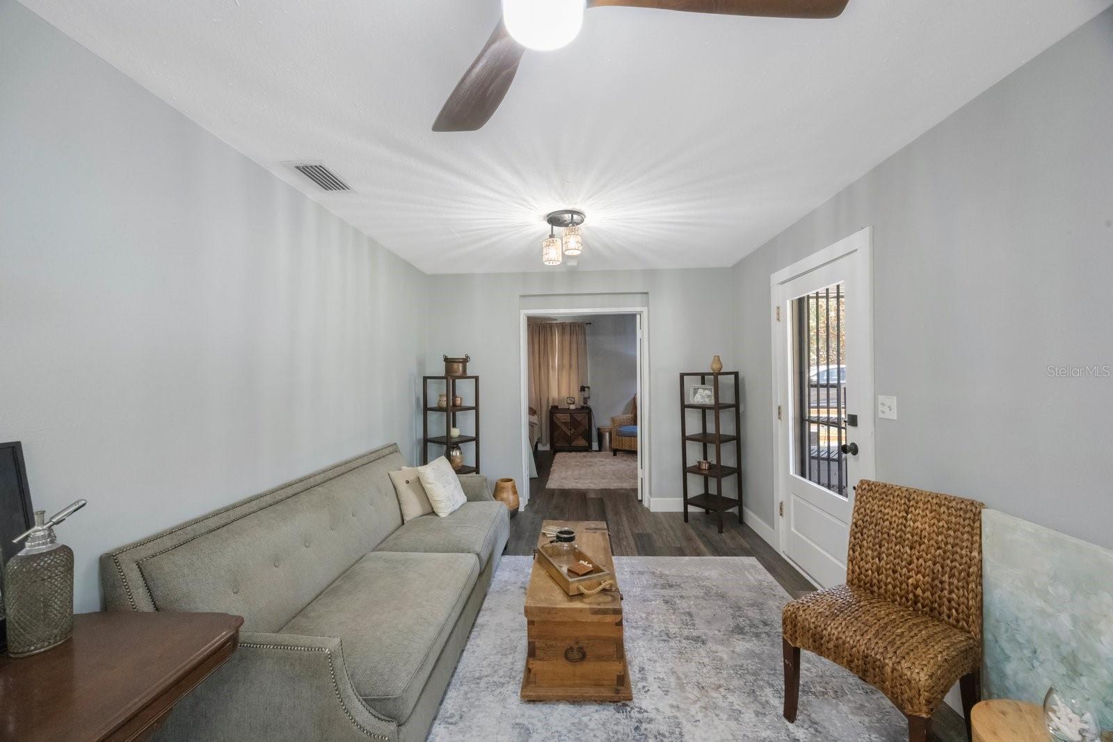 Image 7 of 40 For 1010 Fern Street