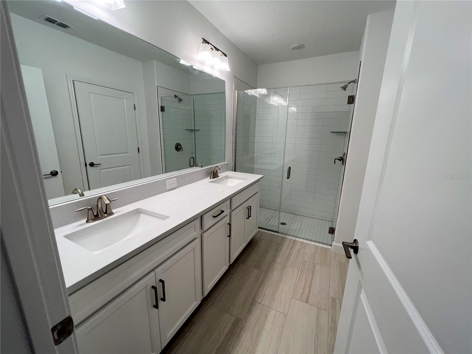 Image 16 of 28 For 16831 Forge Surf Street