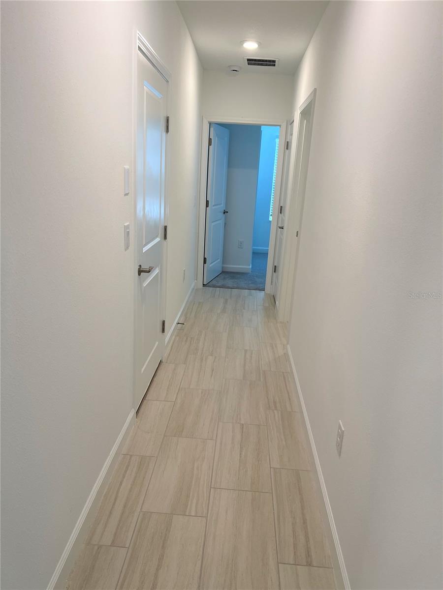 Image 18 of 28 For 16831 Forge Surf Street