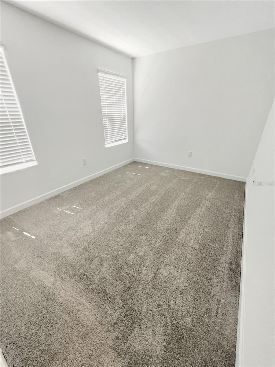 Image 20 of 28 For 16831 Forge Surf Street