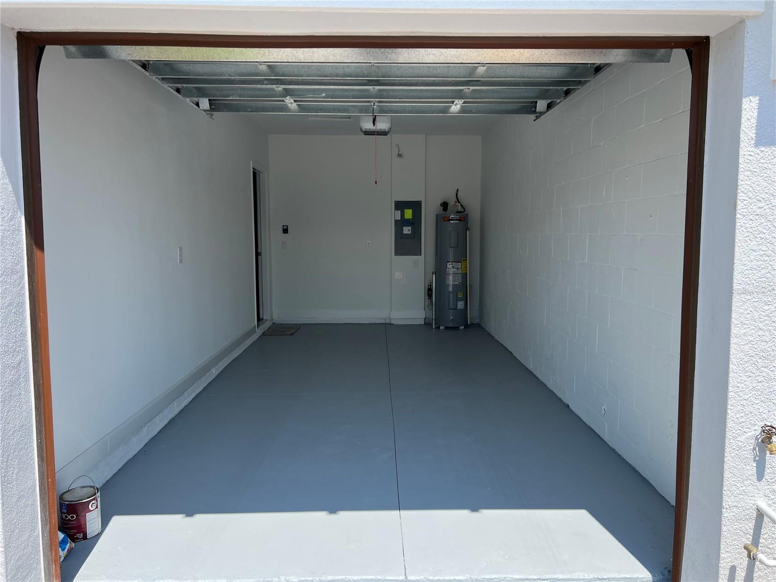 Image 26 of 28 For 16831 Forge Surf Street