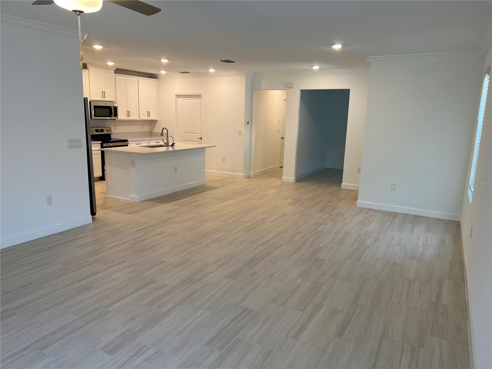 Image 6 of 28 For 16831 Forge Surf Street