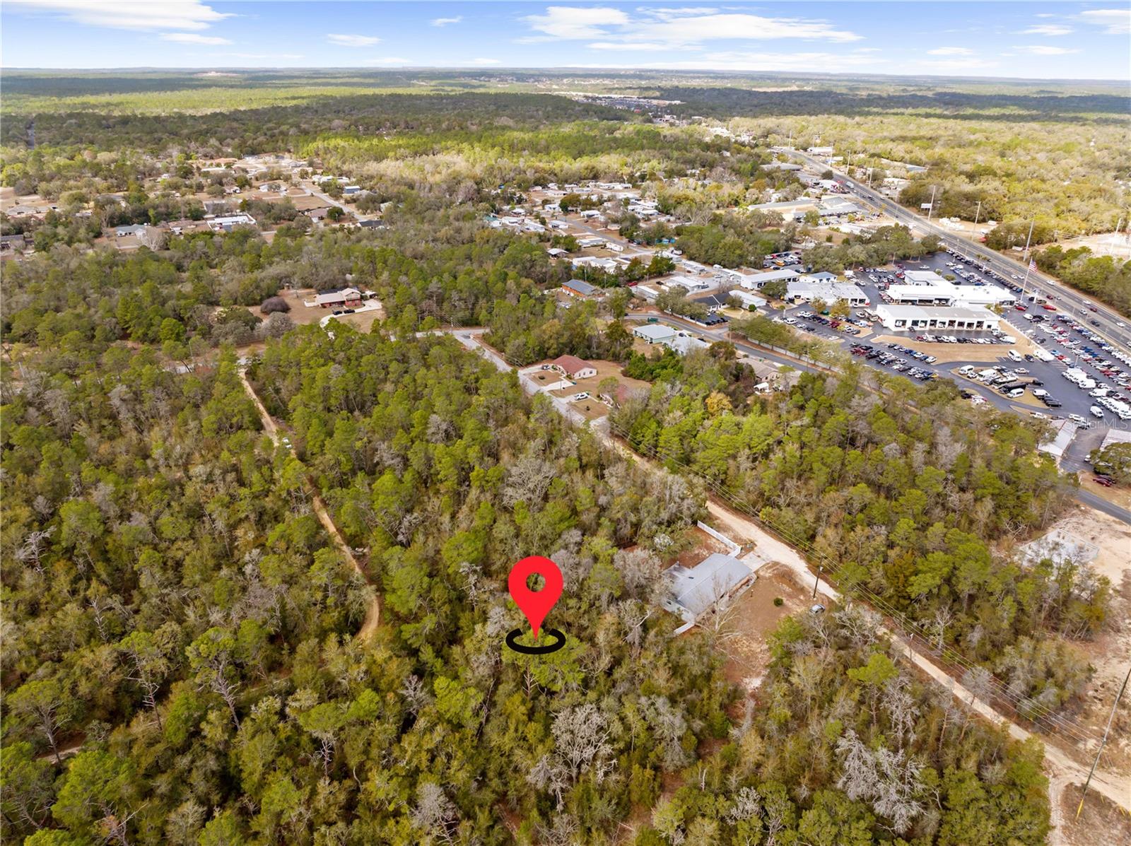 Listing photo id 2 for 2810 Collins Street