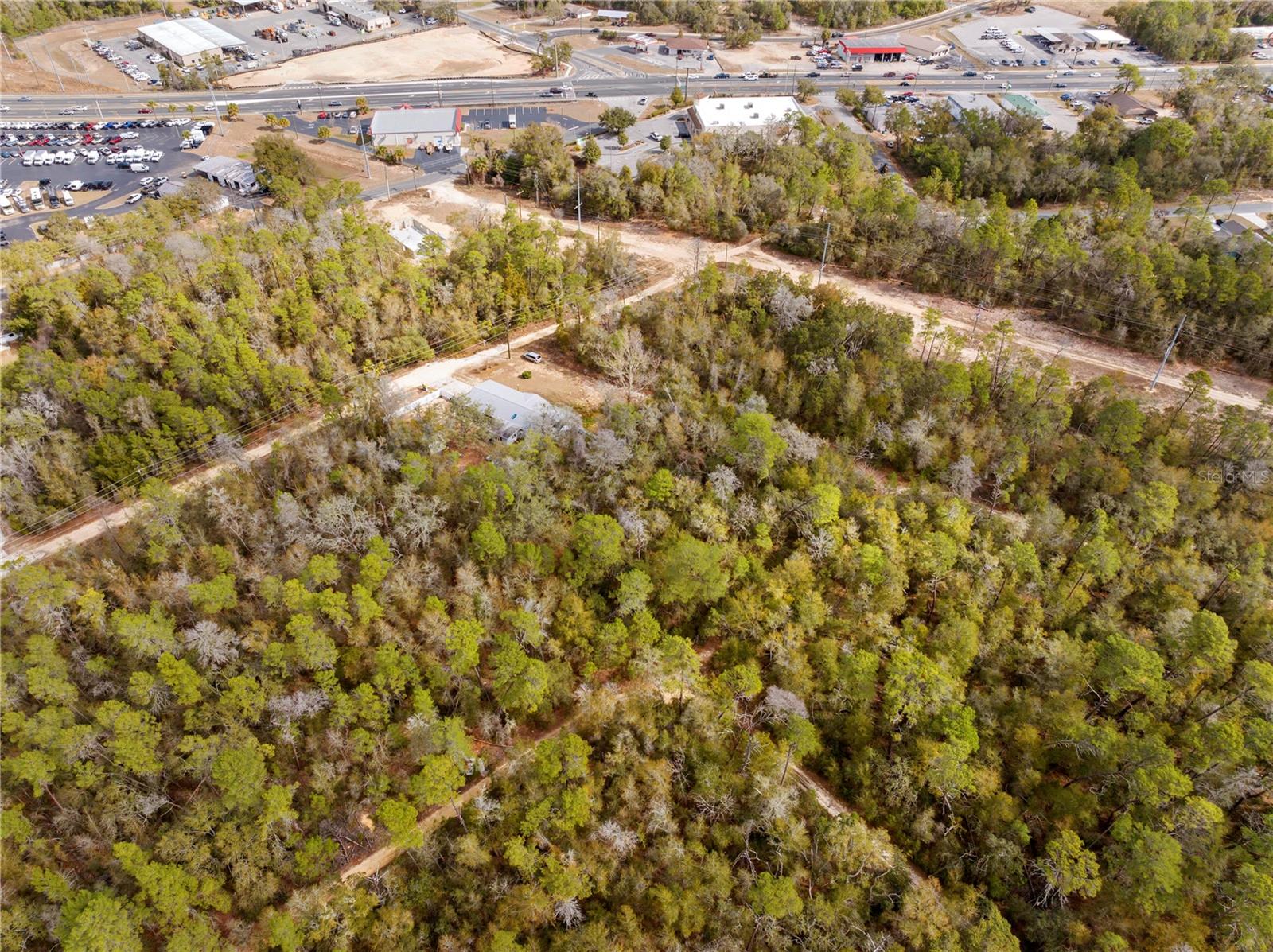 Listing photo id 5 for 2810 Collins Street