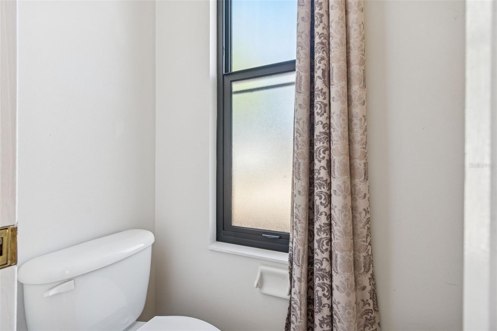 Image 29 of 94 For 3511 Ballastone Drive