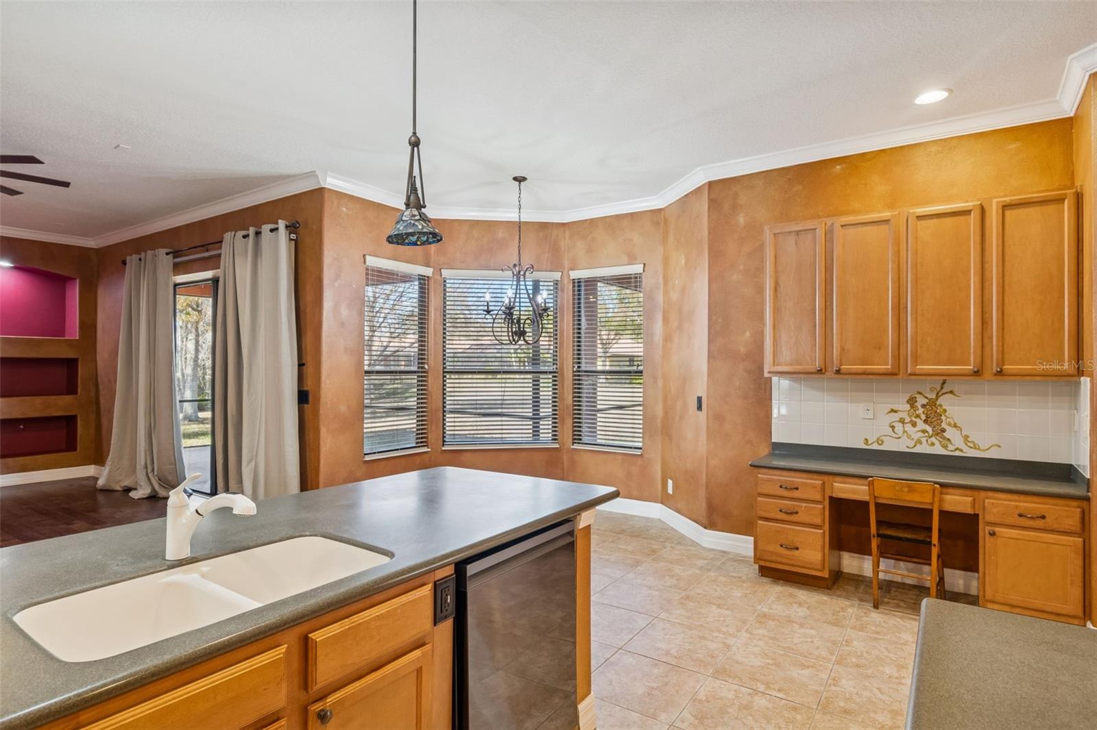 Image 47 of 94 For 3511 Ballastone Drive