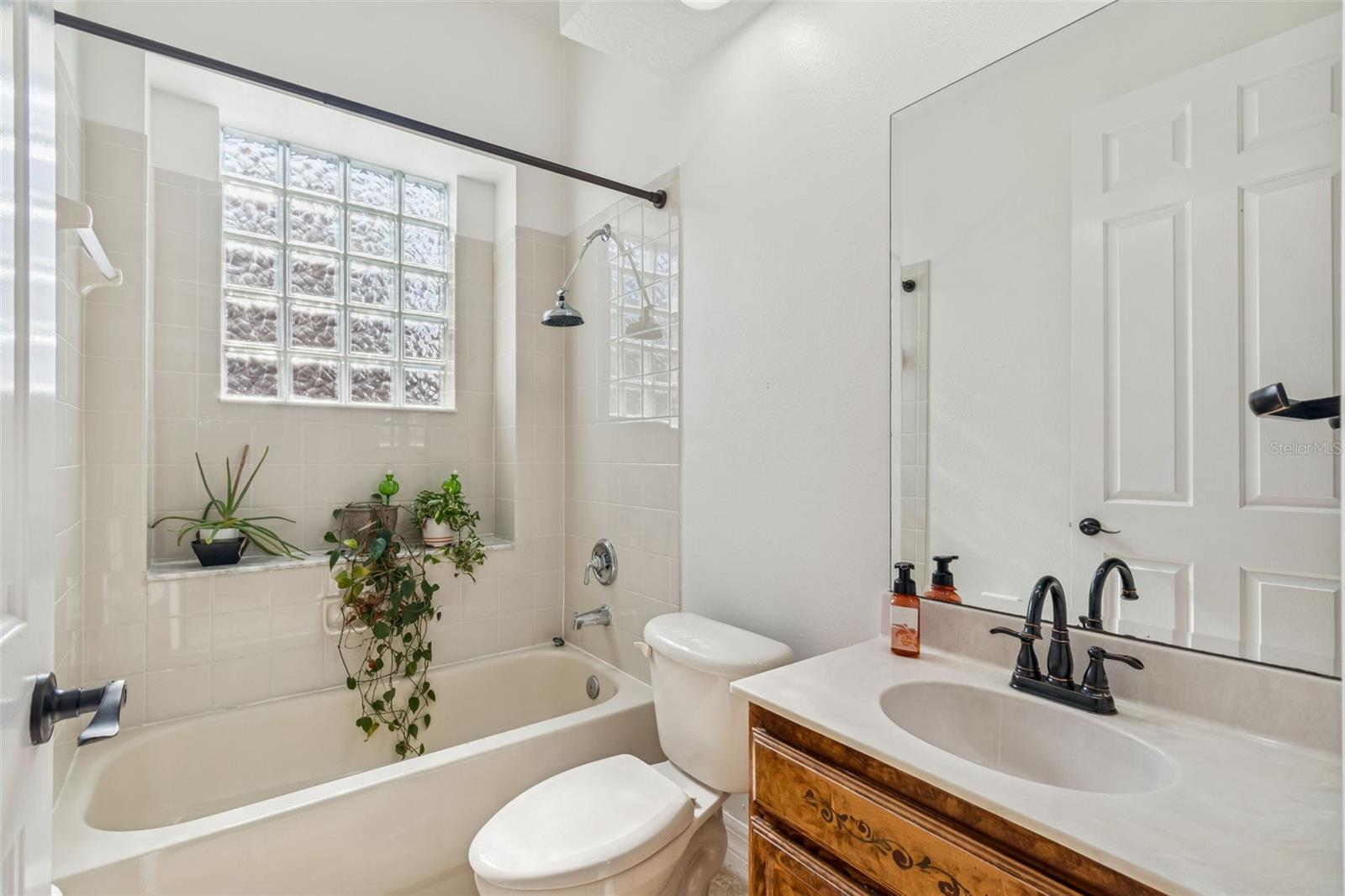 Image 68 of 94 For 3511 Ballastone Drive