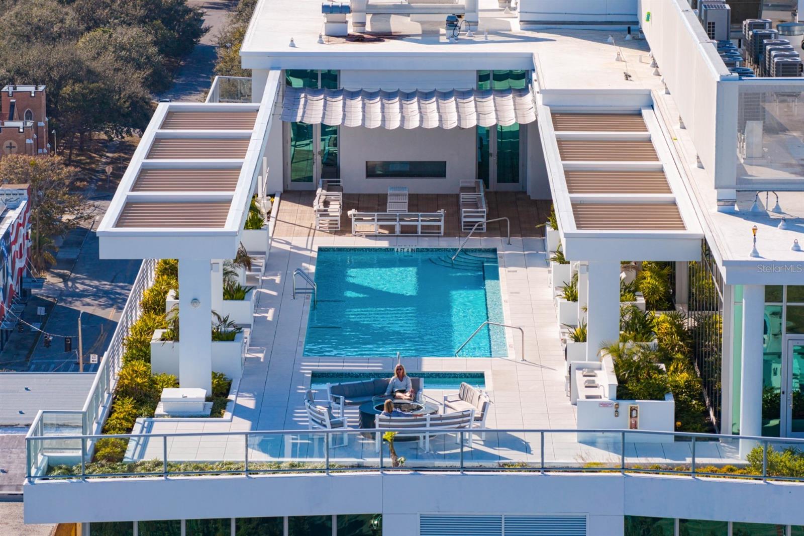 Image 35 of 51 For 777 3rd Avenue N 1208