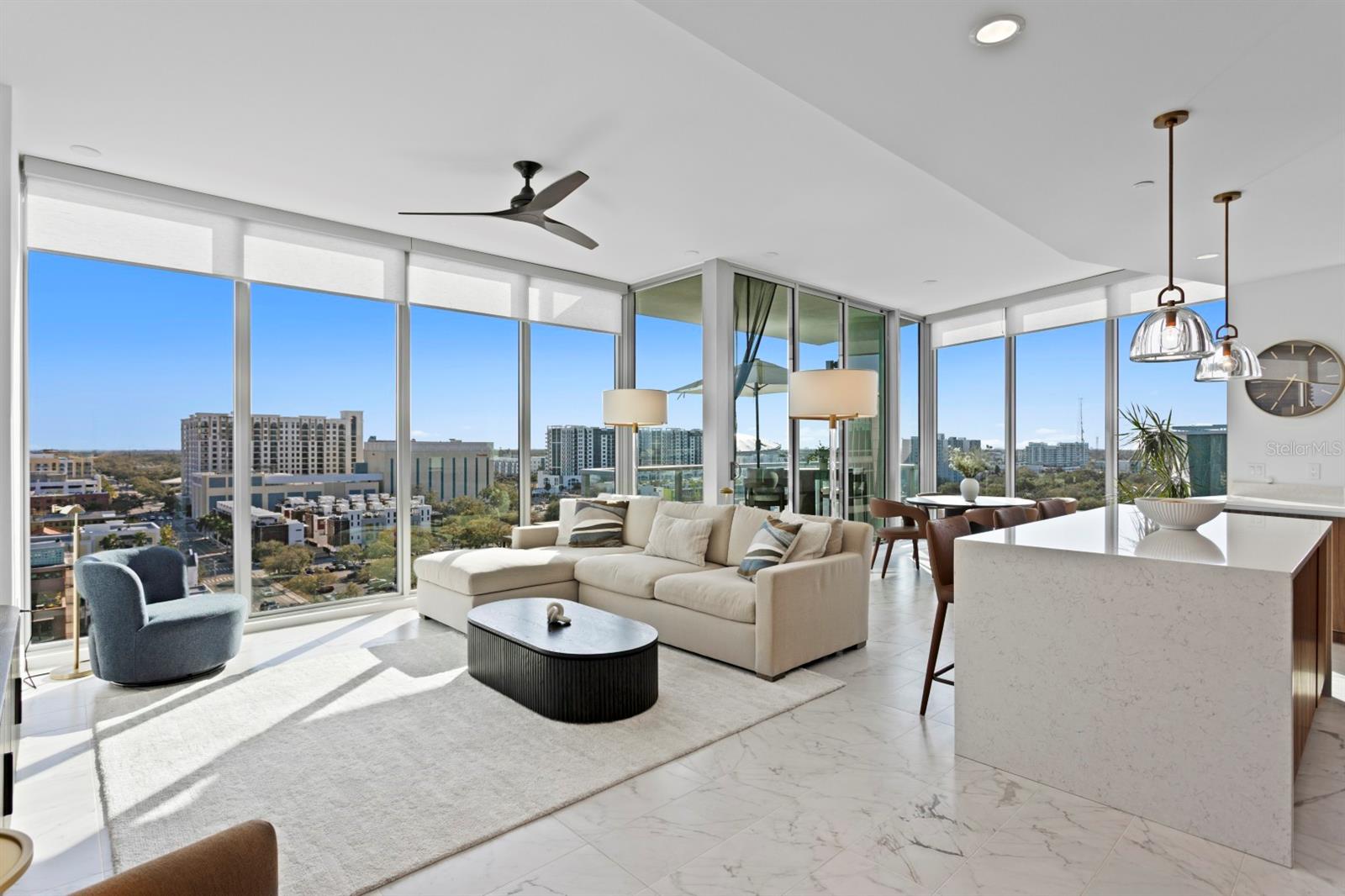 Image 4 of 51 For 777 3rd Avenue N 1208