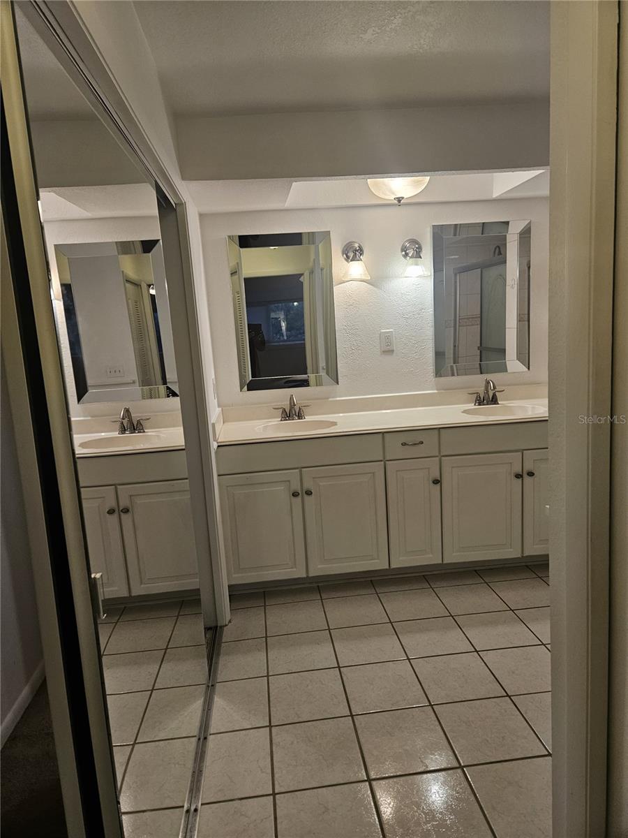 Image 8 of 12 For 4723 Puritan Circle 624