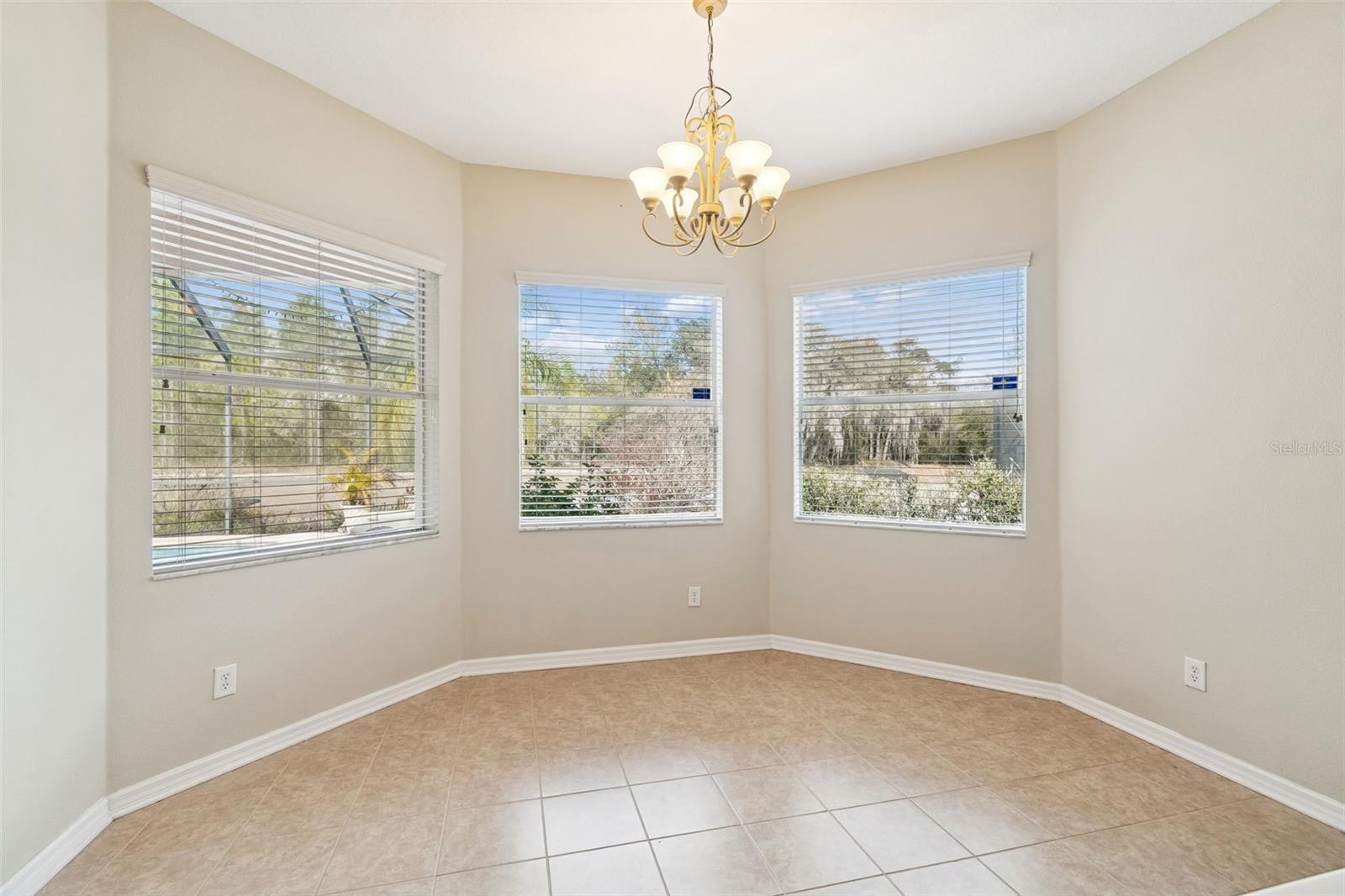 Image 30 of 79 For 12918 Drakefield Drive