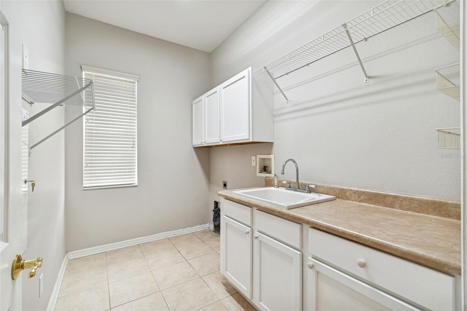 Image 36 of 79 For 12918 Drakefield Drive