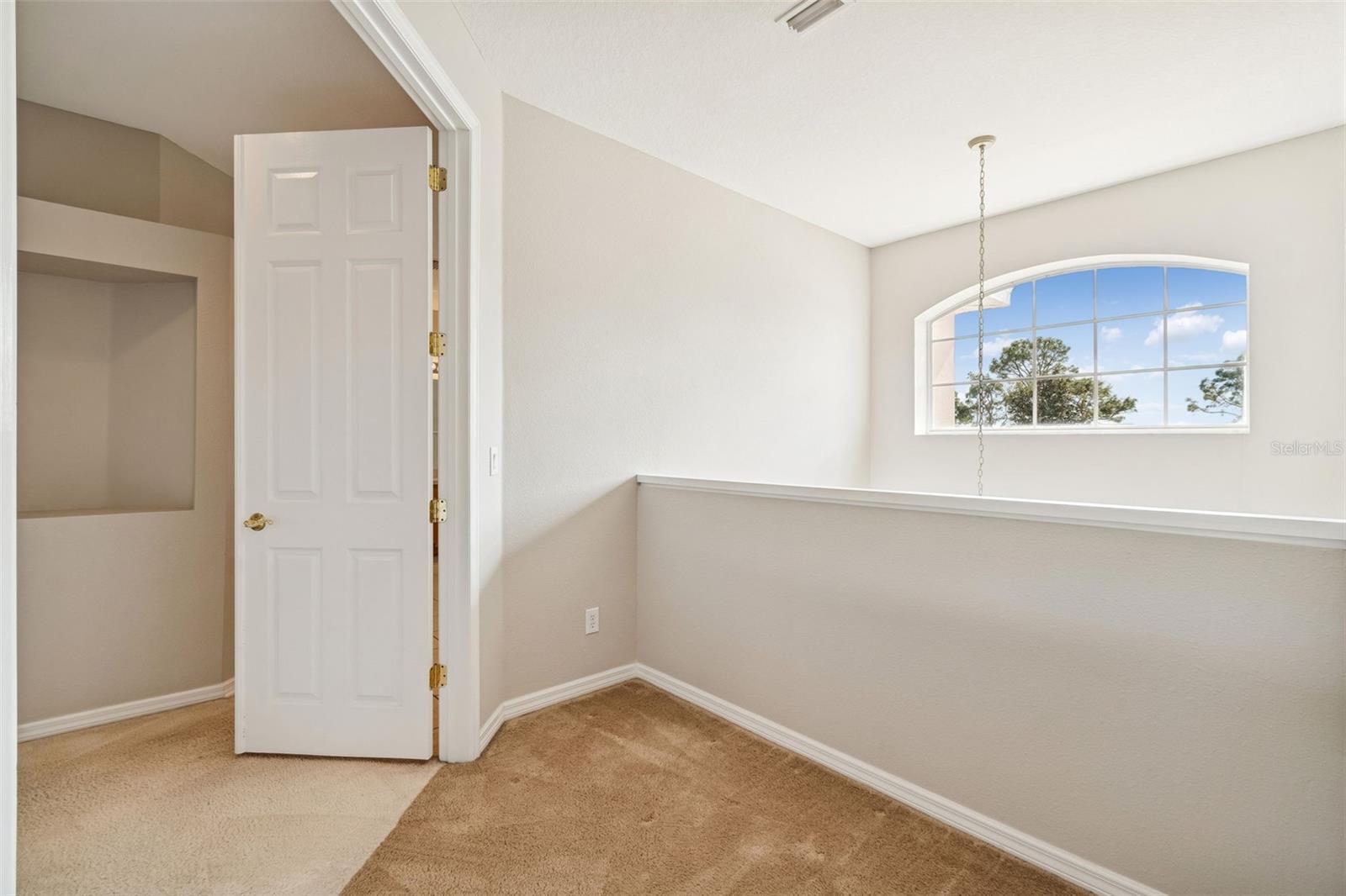 Image 39 of 79 For 12918 Drakefield Drive