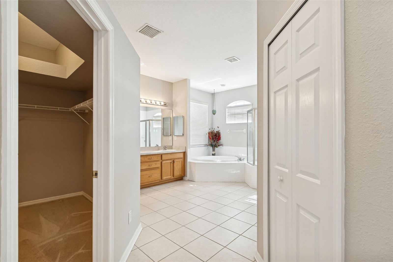 Image 45 of 79 For 12918 Drakefield Drive