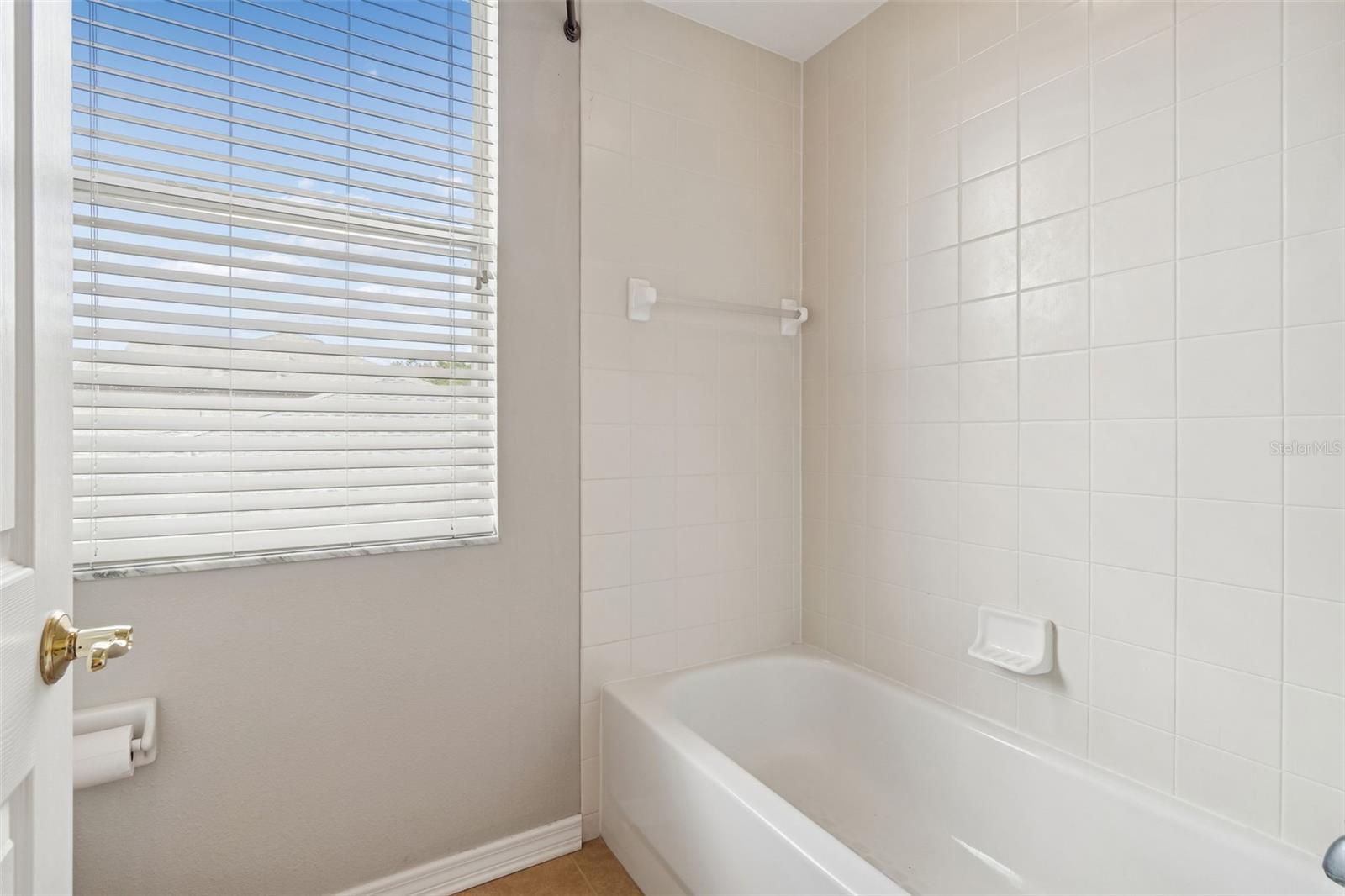 Image 57 of 79 For 12918 Drakefield Drive