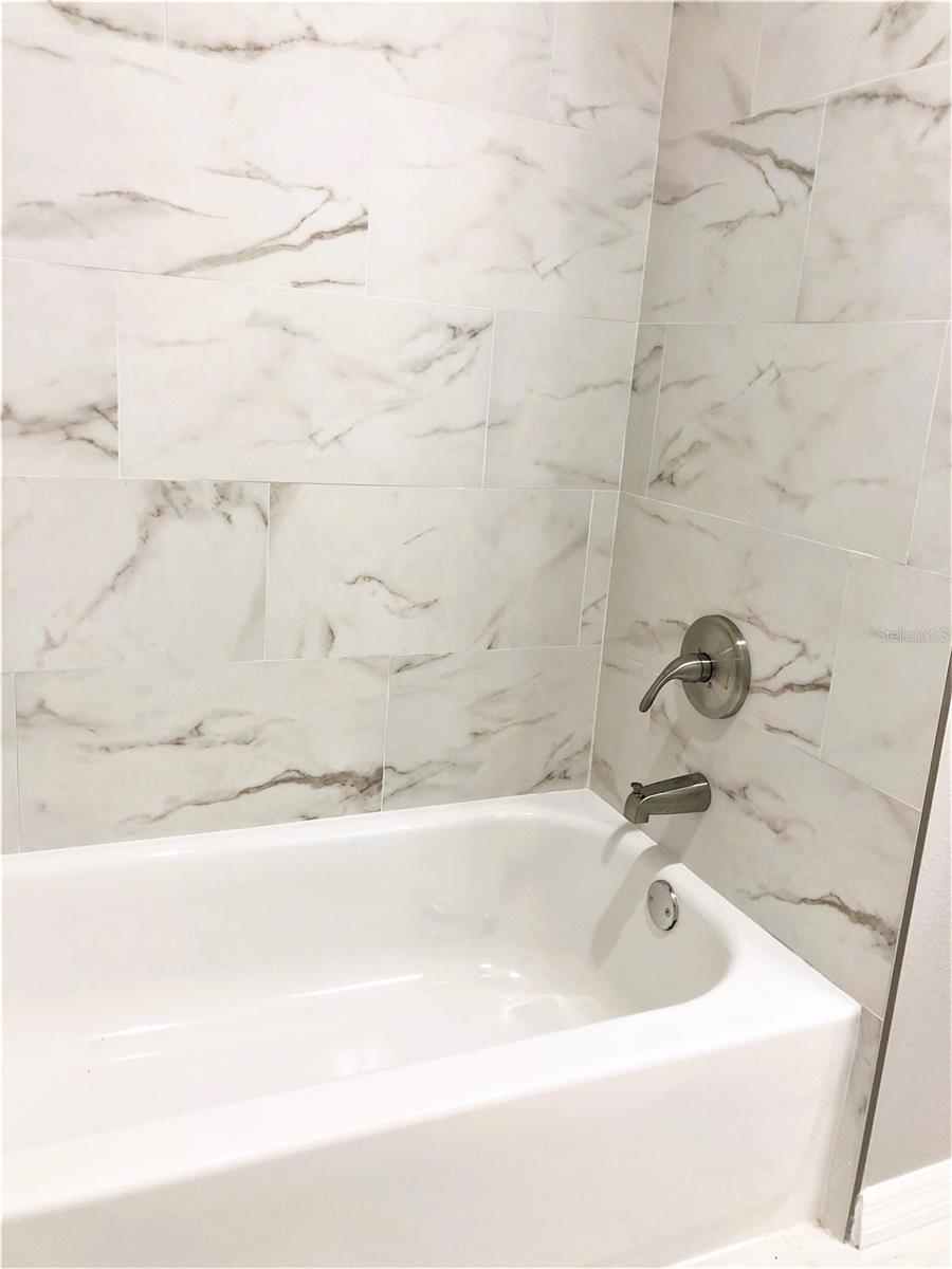 Image 15 of 23 For 1808 Bougainvillea Avenue