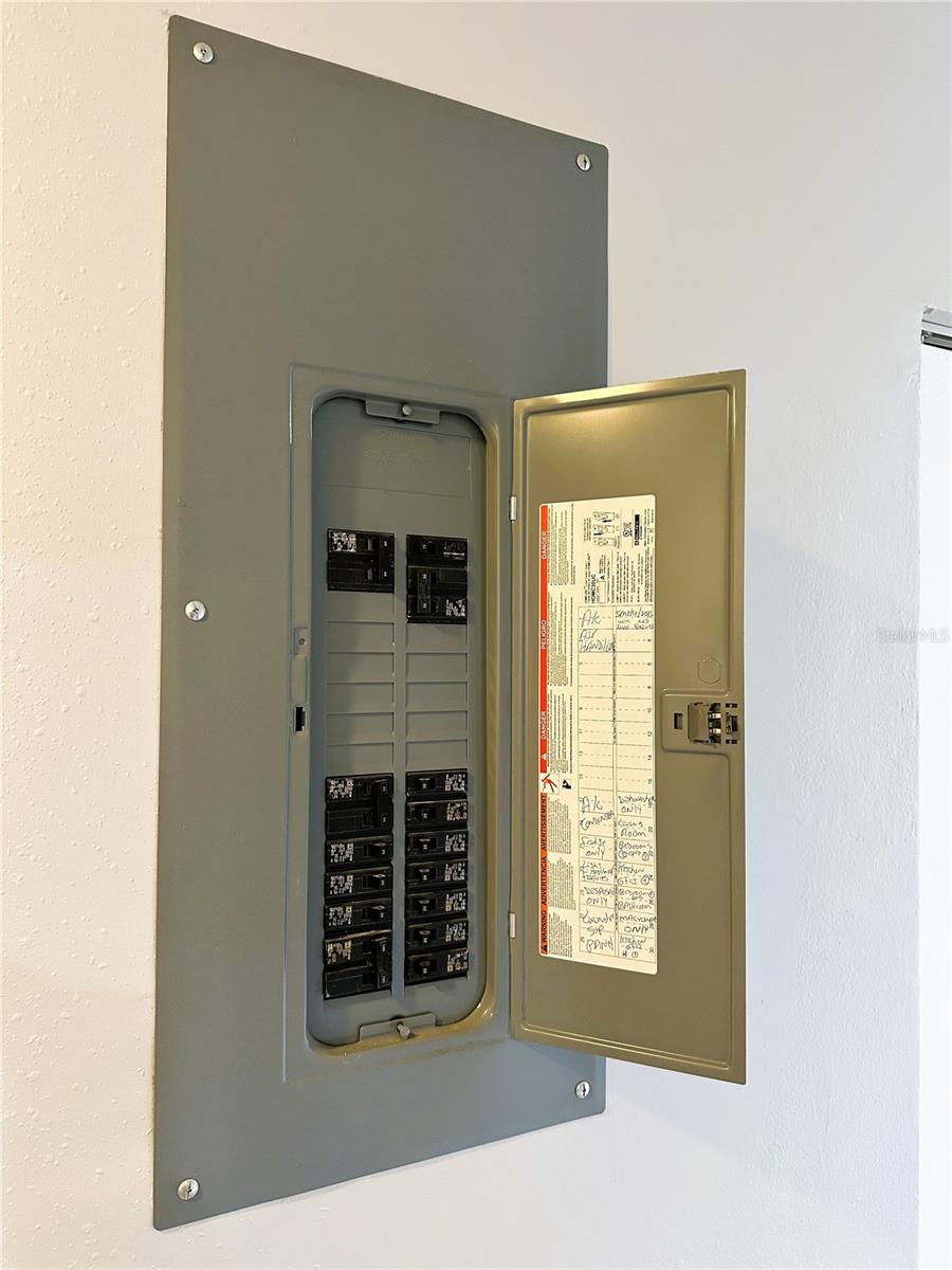 Image 16 of 23 For 1808 Bougainvillea Avenue