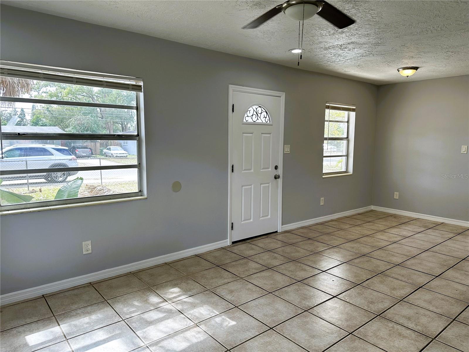 Image 4 of 23 For 1808 Bougainvillea Avenue