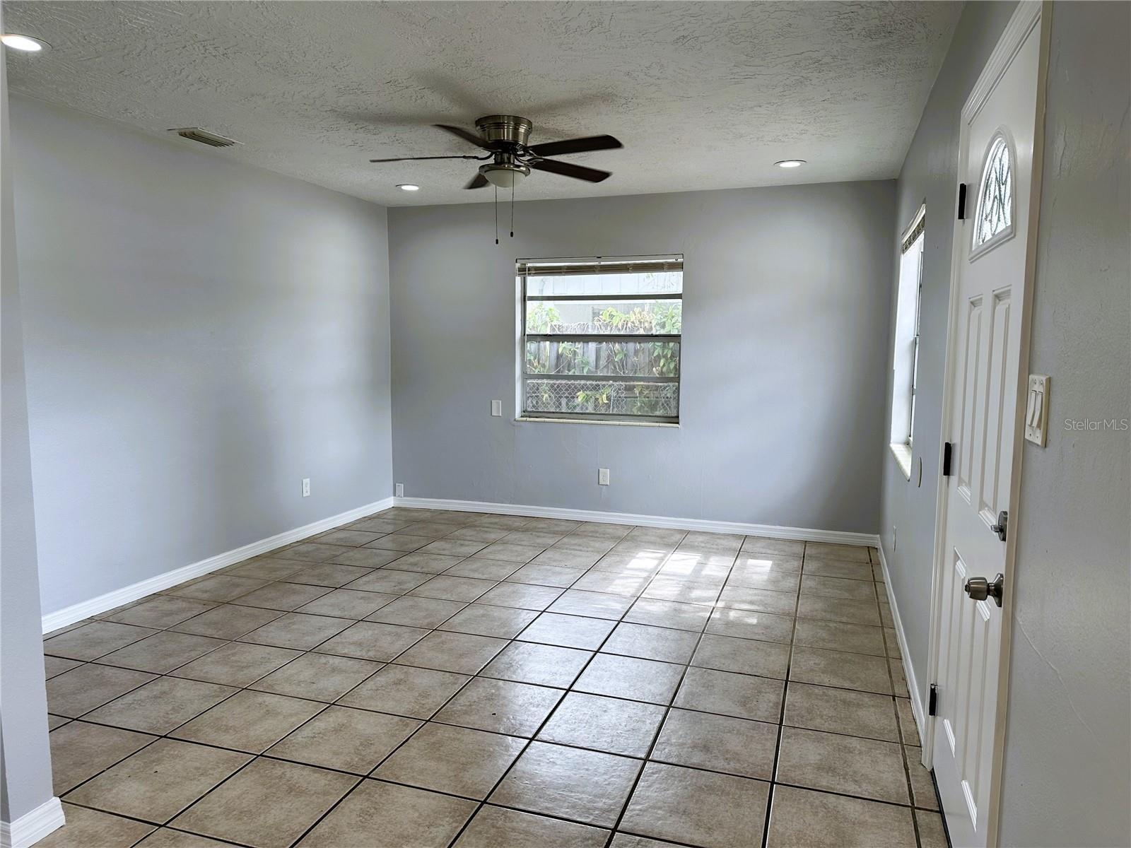 Image 5 of 23 For 1808 Bougainvillea Avenue