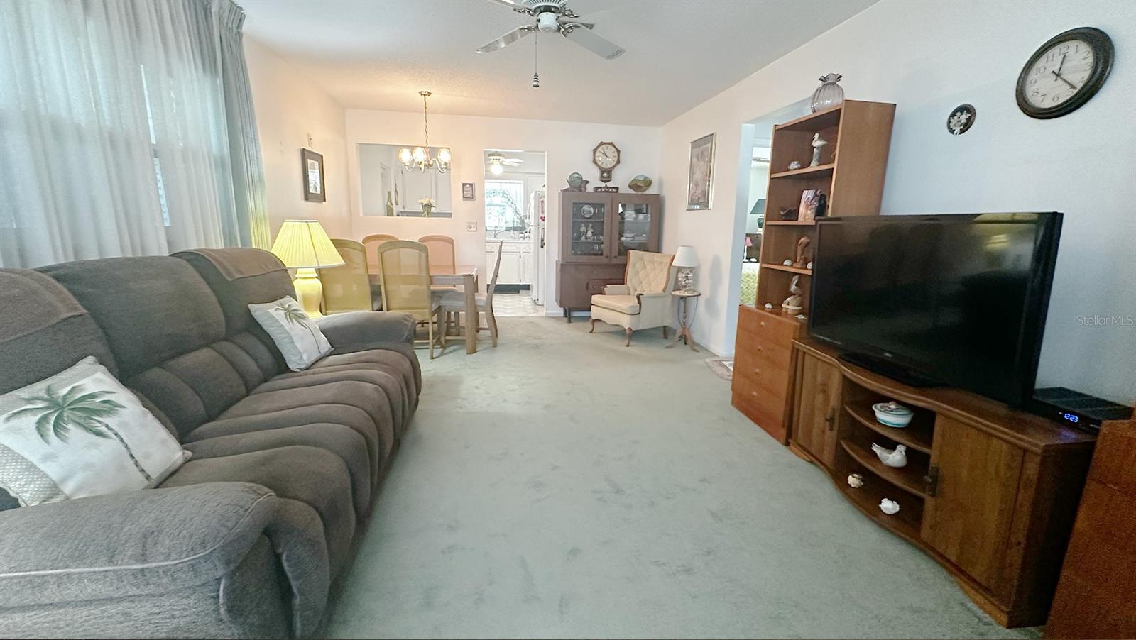 Image 3 of 45 For 9821 Lily Street