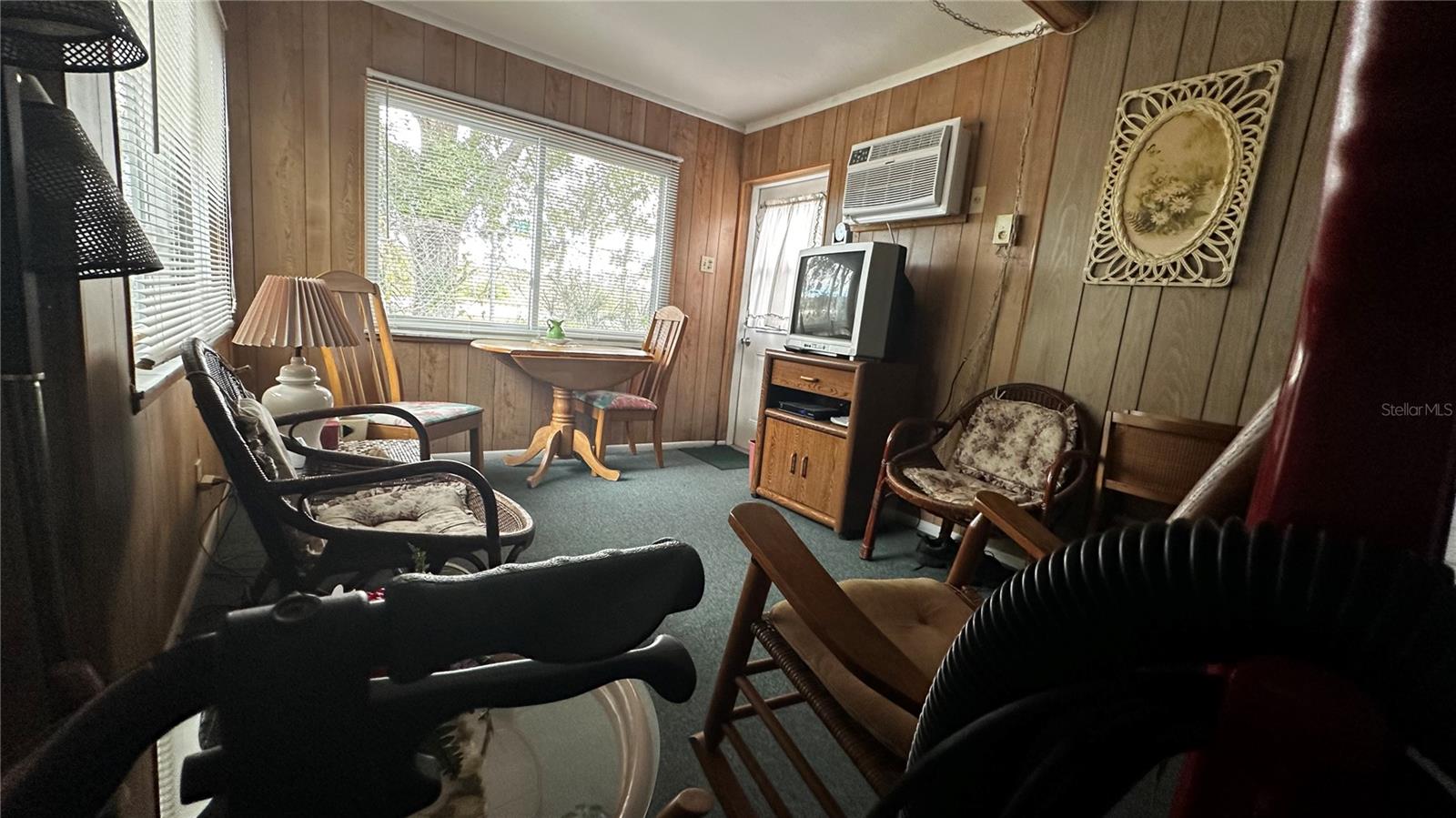 Image 31 of 45 For 9821 Lily Street