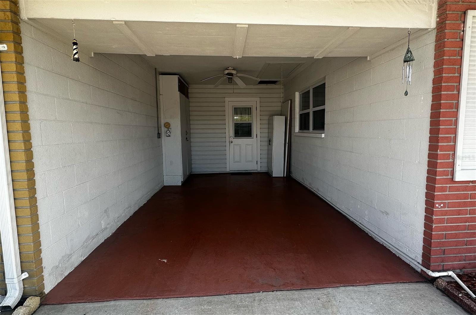 Image 35 of 45 For 9821 Lily Street