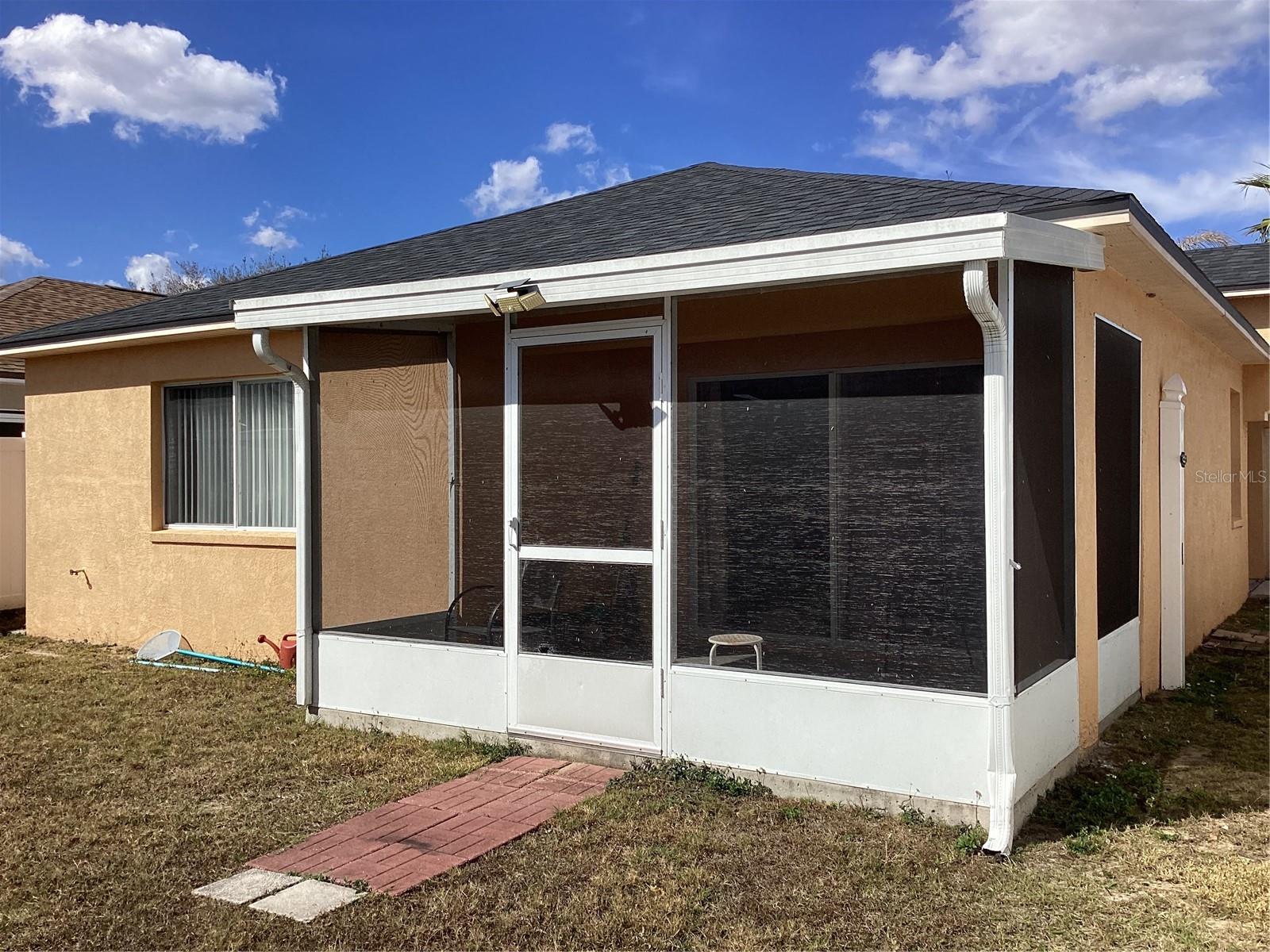 Image 4 of 32 For 4324 Country Hills Boulevard