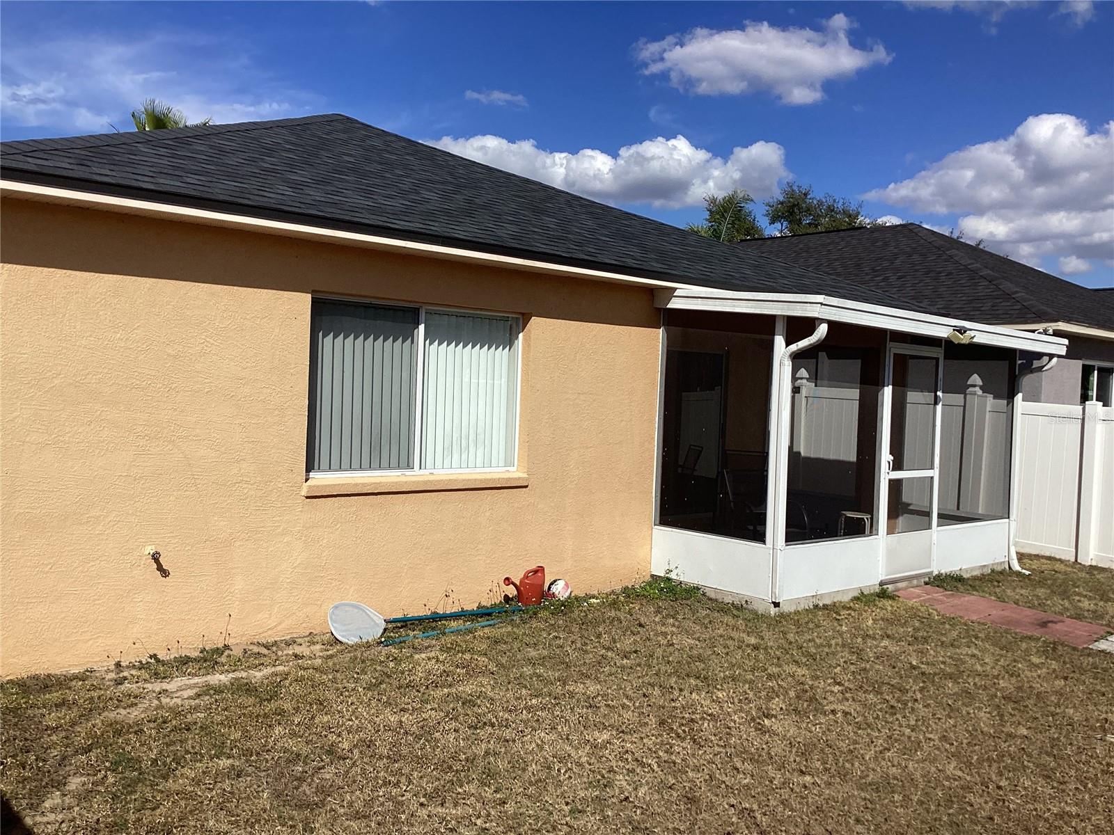 Image 5 of 32 For 4324 Country Hills Boulevard